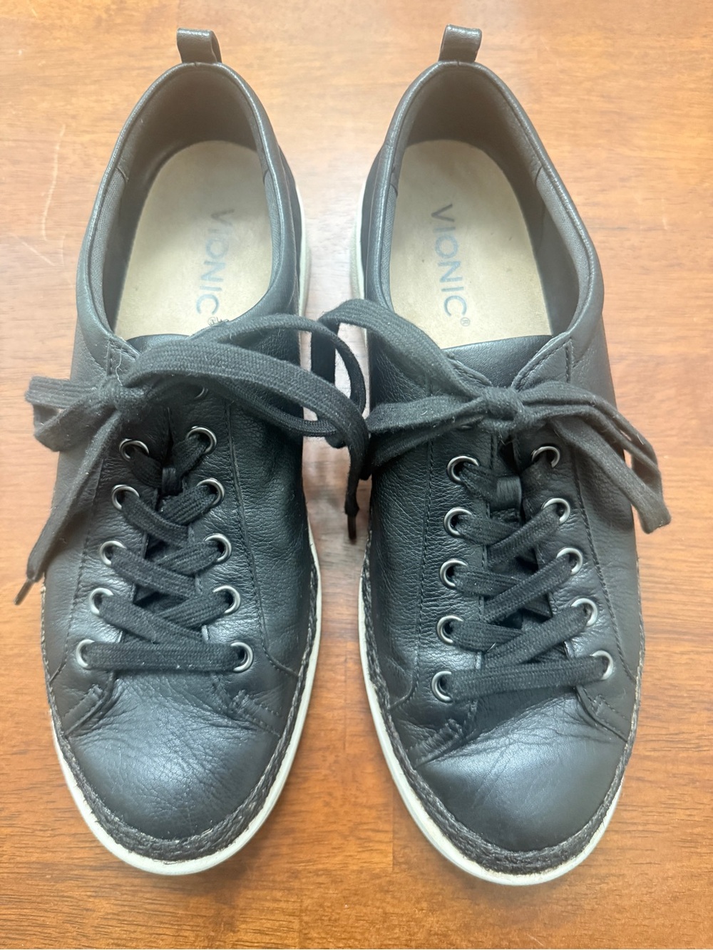 Vionic Winny Black Leather Lace-up Sneakers with White Trim Braided Accent SZ 9